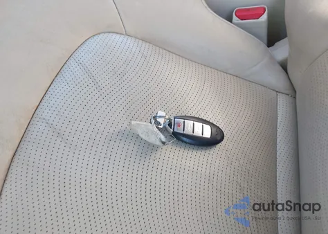 2011 Infiniti Qx56 z USA, uszkodzony, nr VIN JN8AZ2NC8B9302891